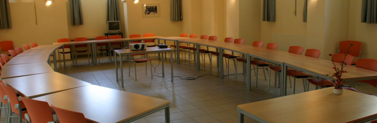 Les salles de réunion du CJB
